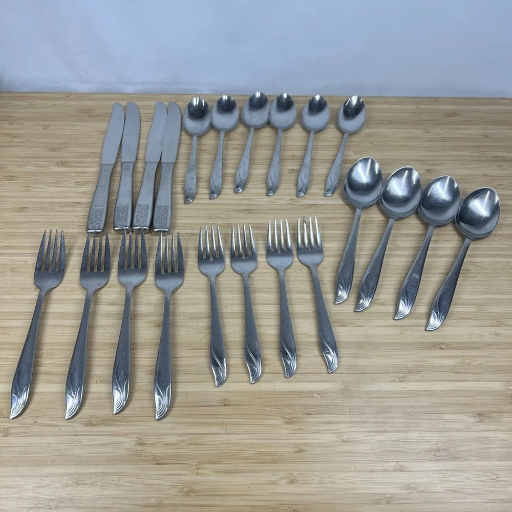 22-piece flatware lot in the Finale pattern by‎ Japan N.S. Co. Stainless Steel